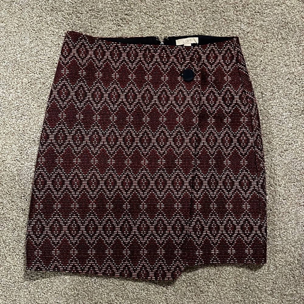 LOFT size 2 skirt